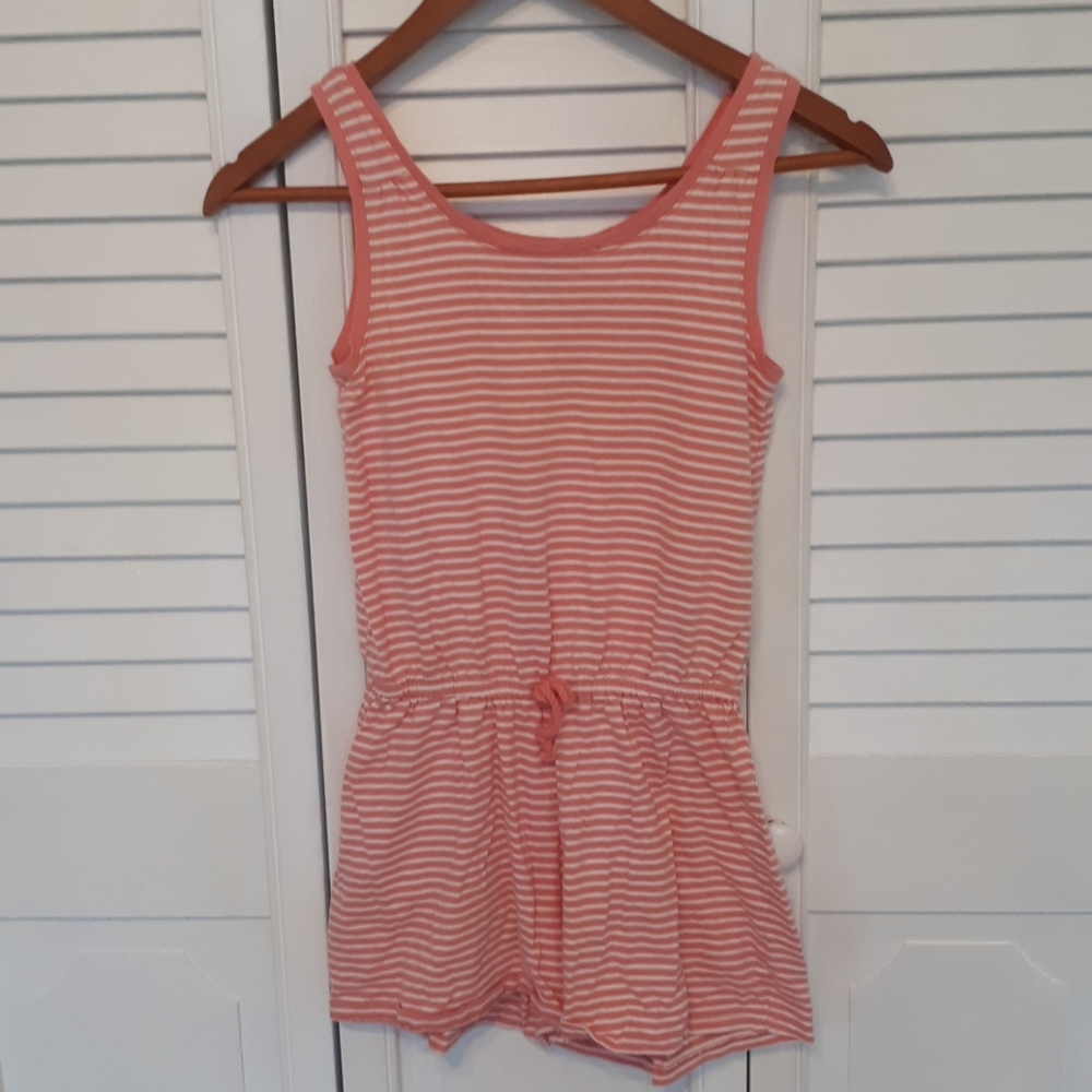 Gap jumper. Size 8 girls. 100% cotton.